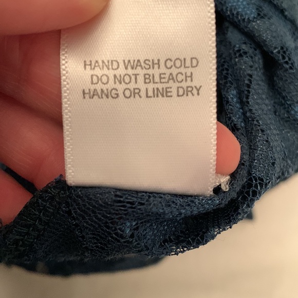 Teal lace tank top NWT - Picture 8 of 10